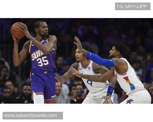 乔治表现平平仅得12分6板2助1断球队需更多支持